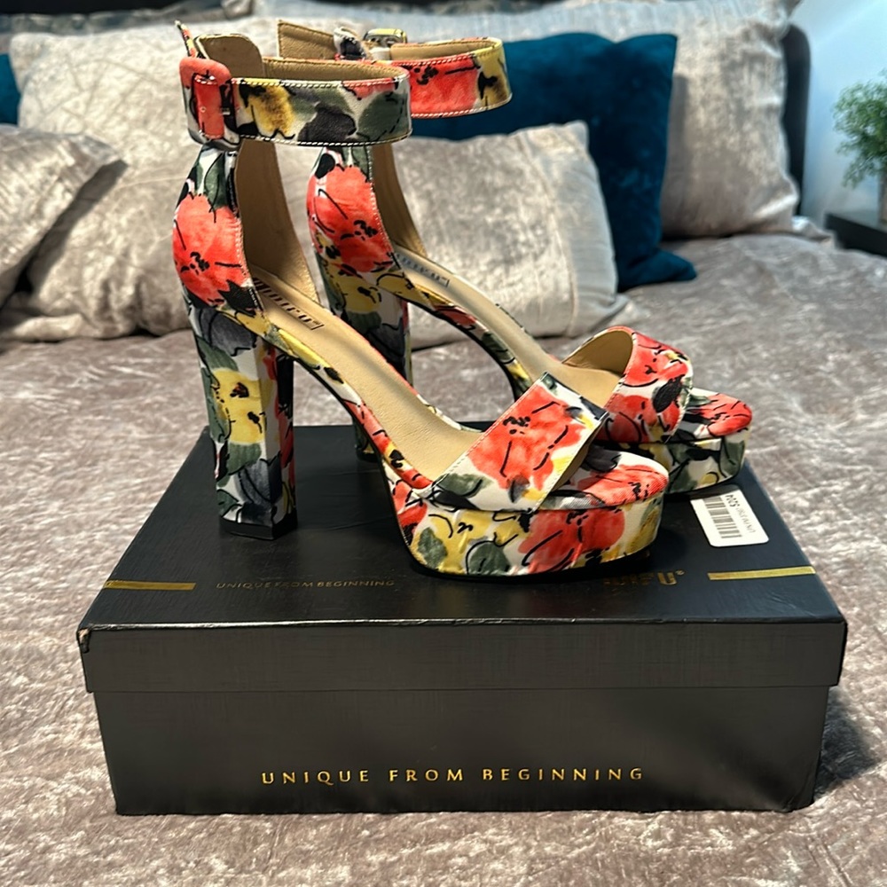 Floral platform heel IDIFU brand Sabrina NIB 8